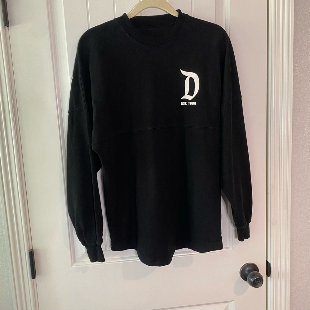 Disneyland Resorts women’s black long sleeves Disney Parks Authentic tee